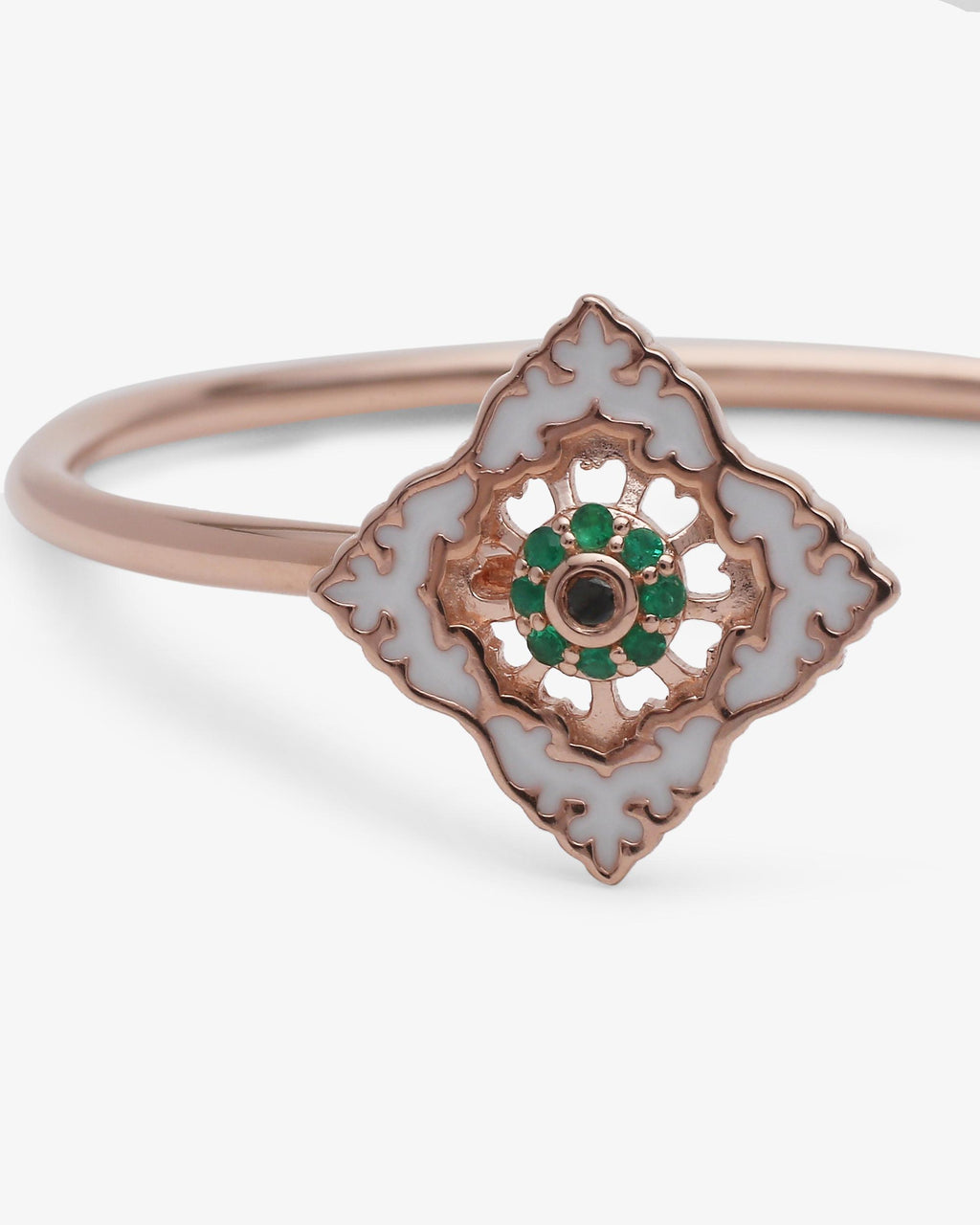 Bracelet Jonc Ajrakh Rosé en argent 925 doré or rose 18K, diamant noir naturel et émeraude naturelle – Kaari Paris