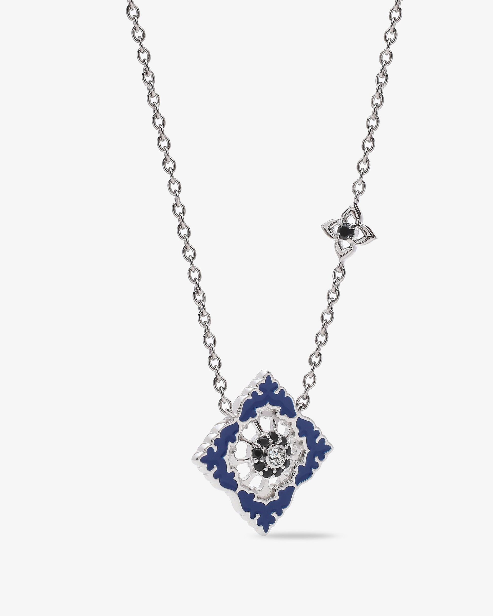 Pendentif Ajrakh Bleu en argent 925 rhodié, diamant naturel et spinelle noire naturelle – Kaari Paris