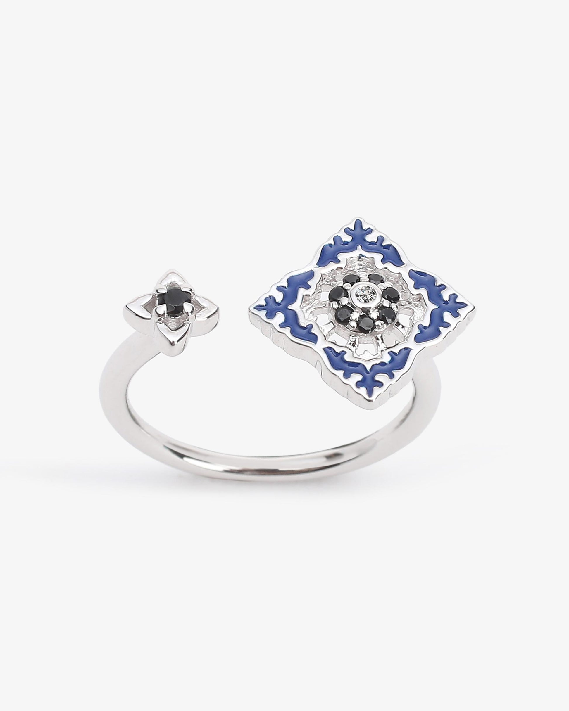 Bague Ajrakh Bleu en argent 925 rhodié, diamant naturel et spinelle noire naturelle – Kaari Paris